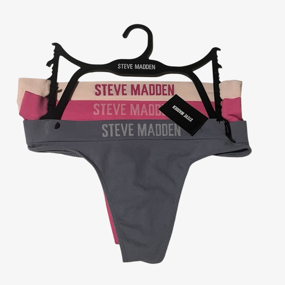 Steve Madden Thong Panty Size M NWT